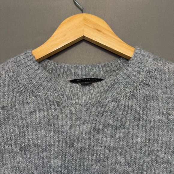 Ann Taylor Women’s Grey Stretch Sweater Size XS Acrylic Blend Winter Essential - Picture 2 of 8